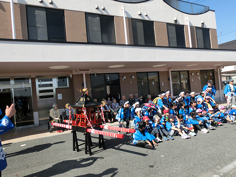 地域の秋祭り - ケアハウス福山