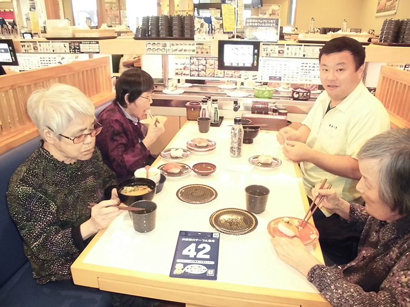 はま寿司① - デイまなぐら