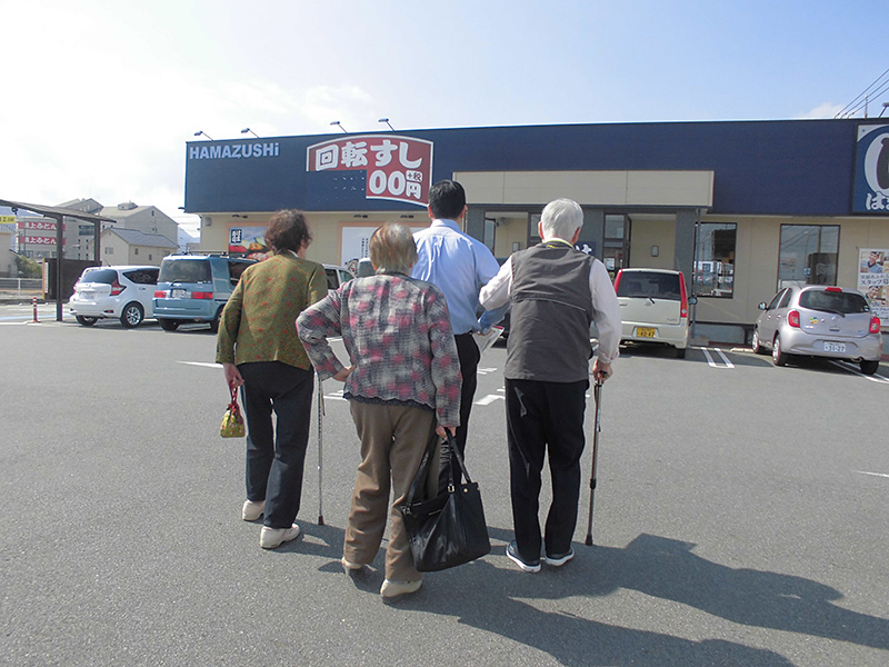 はま寿司② - デイまなぐら