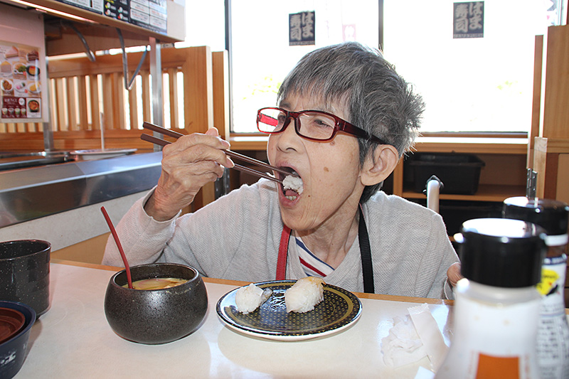 はま寿司⑥ - デイまなぐら