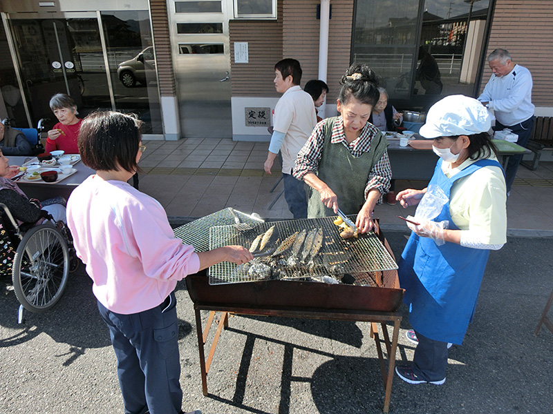 さんま炭火バーべキュー - ケアハウス福山
