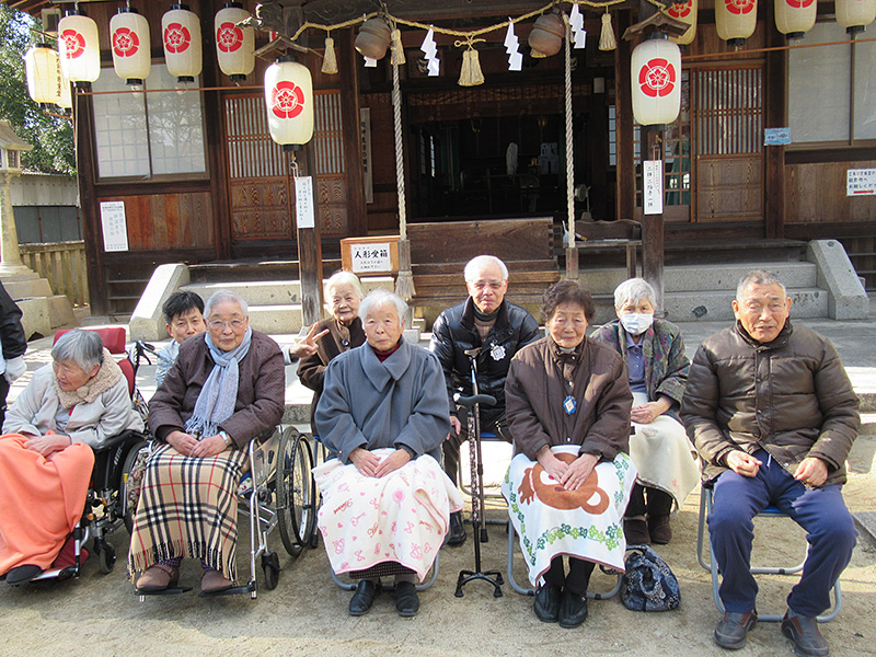 初詣1 - デイ備後