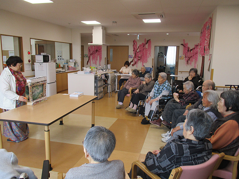 紙芝居 - 小多機まなぐら南