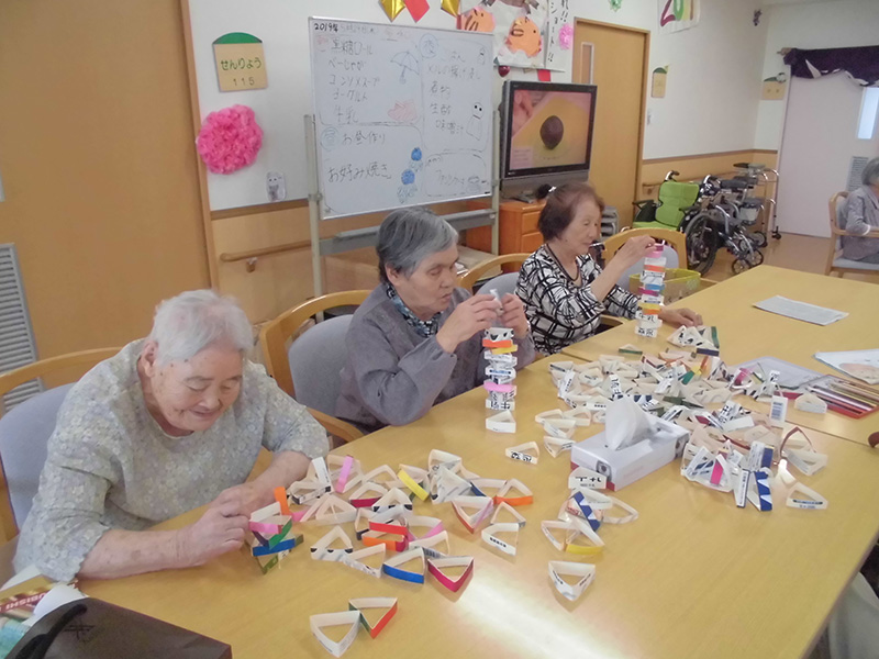 手作業 - ショートまなぐら