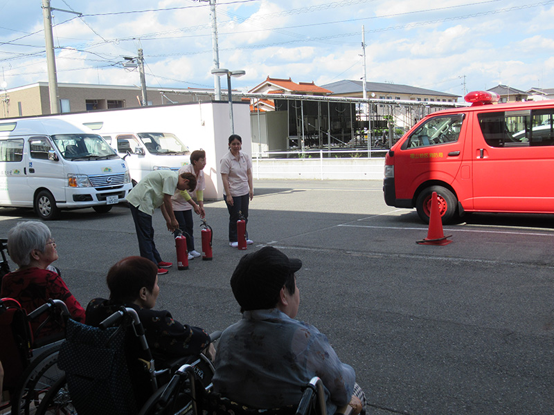 避難訓練 - ケアハウス福山