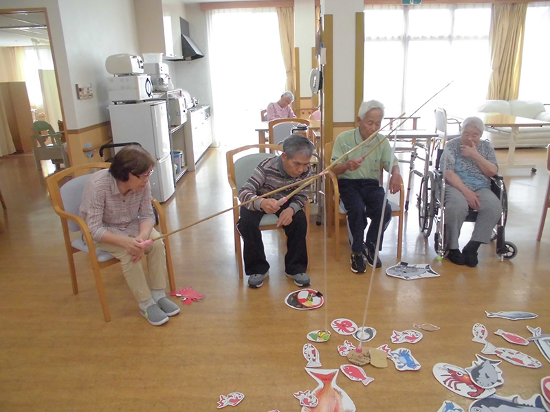 レクリェーション『魚釣りゲーム』⑤ - ショートまなぐら