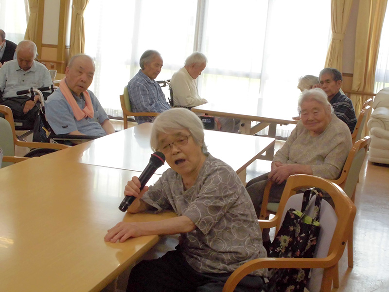 レクリェーション『カラオケ』2 - ショートまなぐら