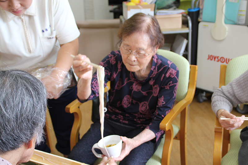 そうめん流し3 - デイまなぐら