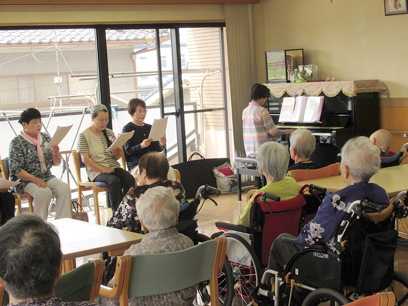 お歌の会 - ケアハウス福山