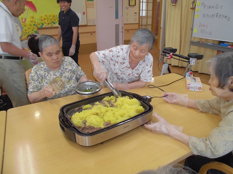 そうめん南瓜と牛肉の甘辛炒め③ - デイまなぐら