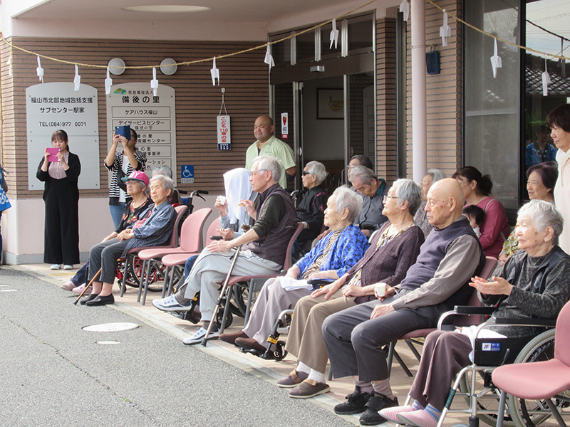 地域の祭り2 - ケアハウス福山