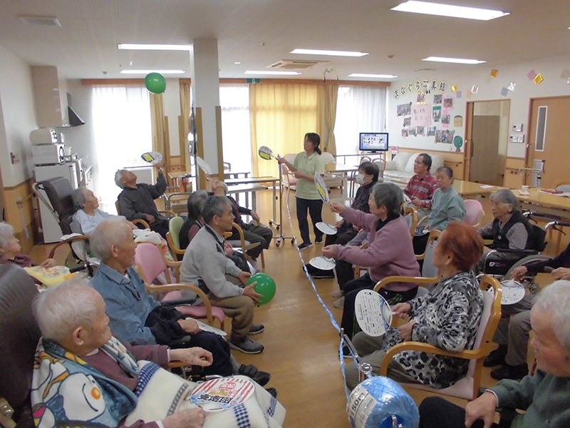 レクリェーション『風船バレー』② - ショートまなぐら