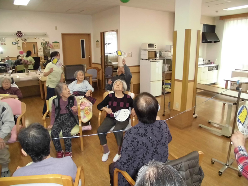 レクリェーション『風船バレー』③ - ショートまなぐら