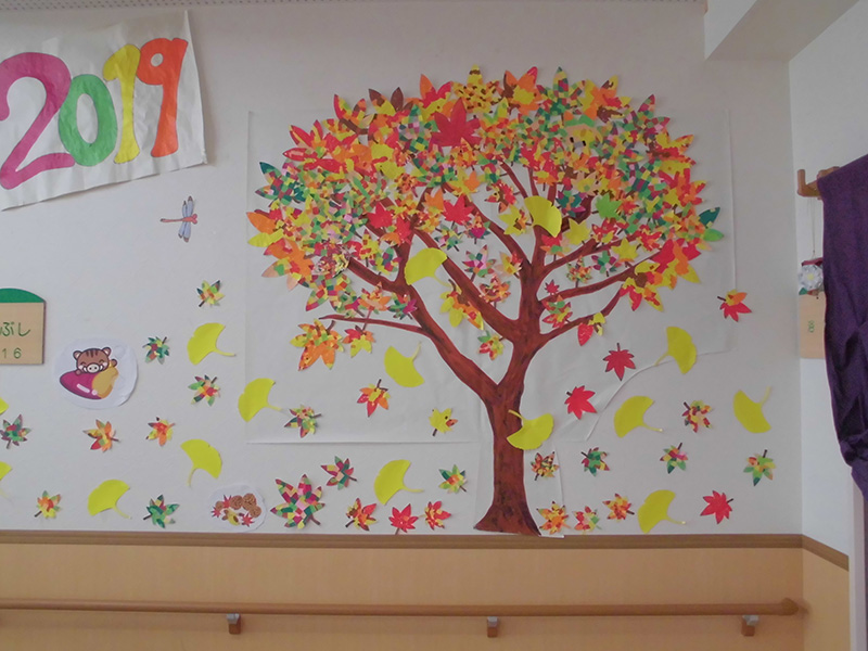 壁画『紅葉』 - ショートまなぐら