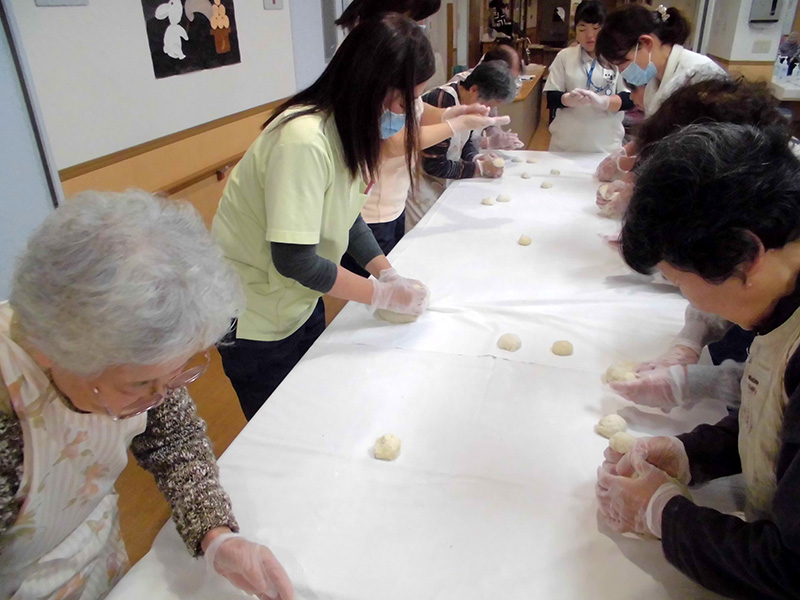 餅つき③ - ショートまなぐら