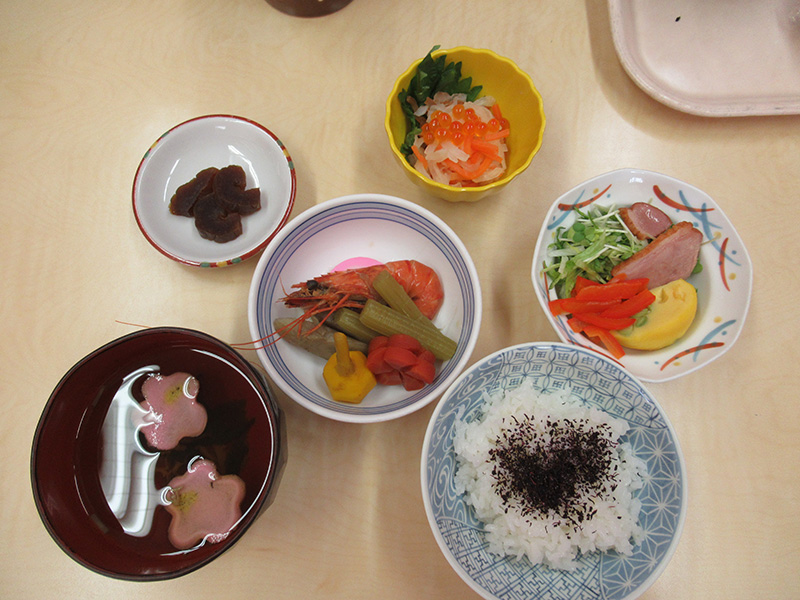 2020年お正月食事会2 - ケアハウス福山