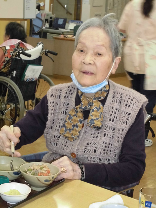 お昼作り『ひき肉とトマトのスパイシー蒸し』3 - ショートまなぐら