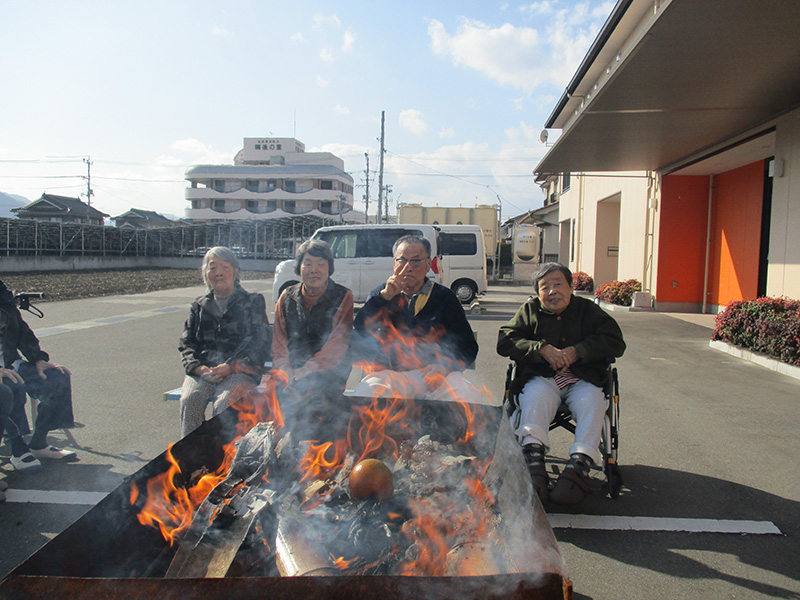 とんど - 小多機まなぐら南