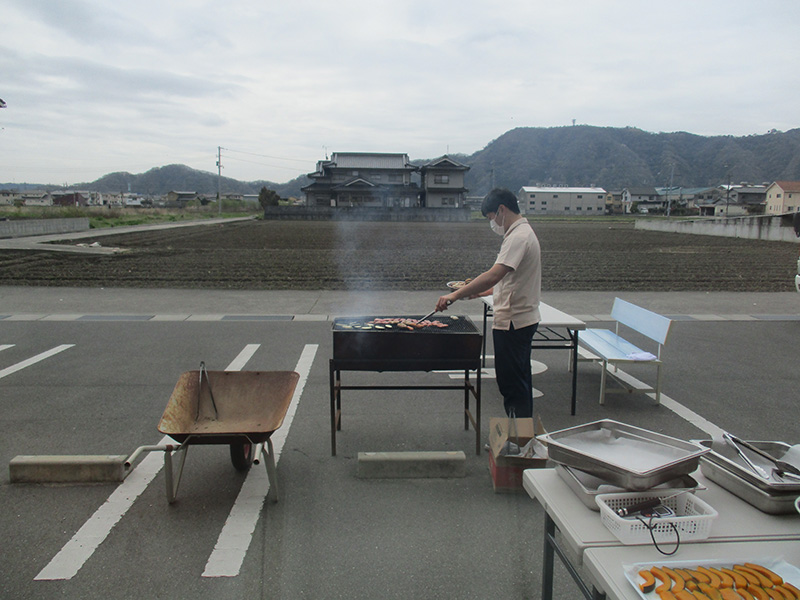 バーベキュー2 - 小多機まなぐら南