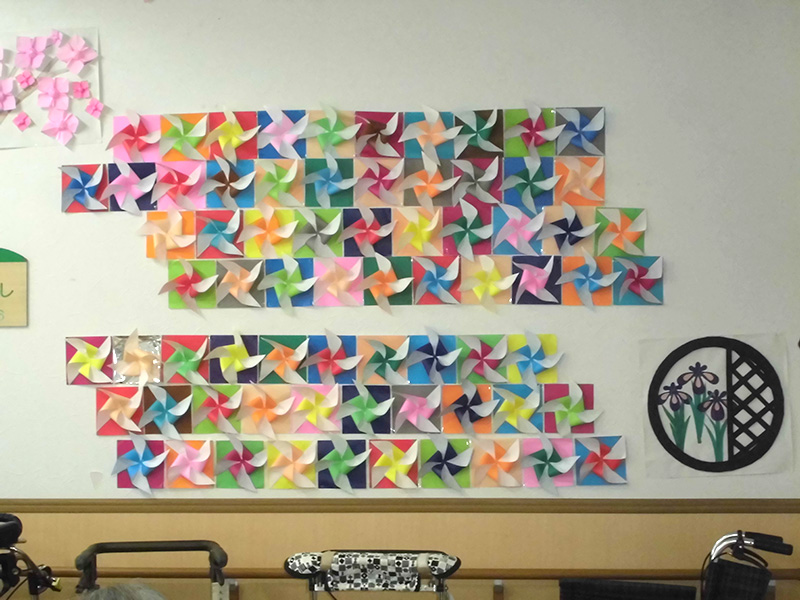 壁画作り『こいのぼり』 - ショートまなぐら