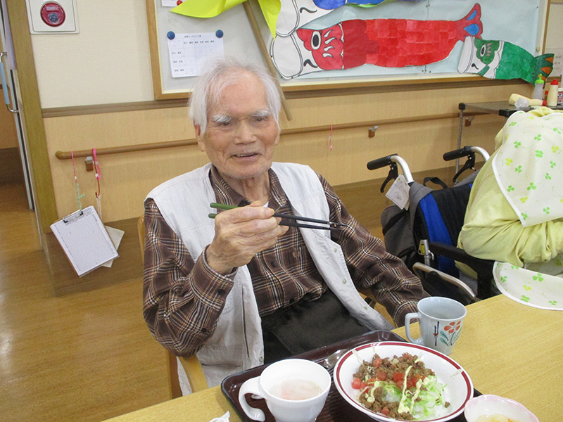 タコライス2 - デイまなぐら