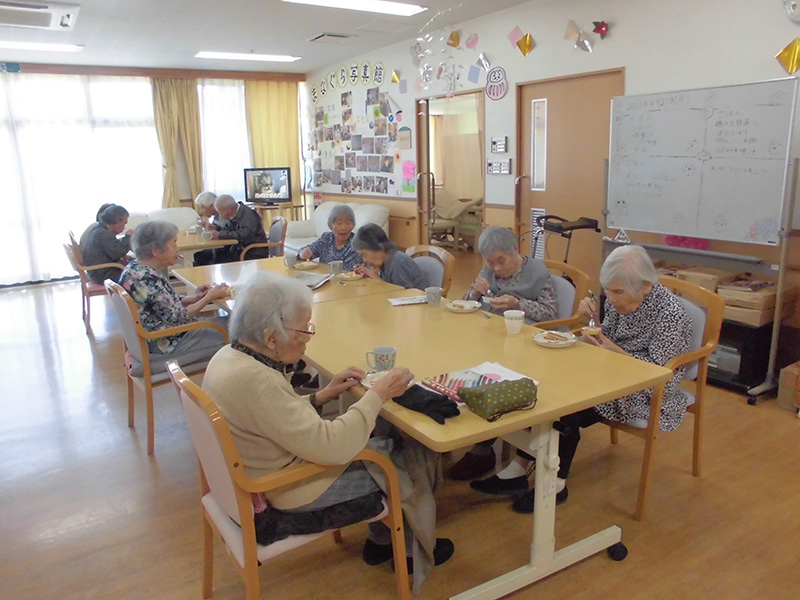 おやつバイキング2 - ショートまなぐら