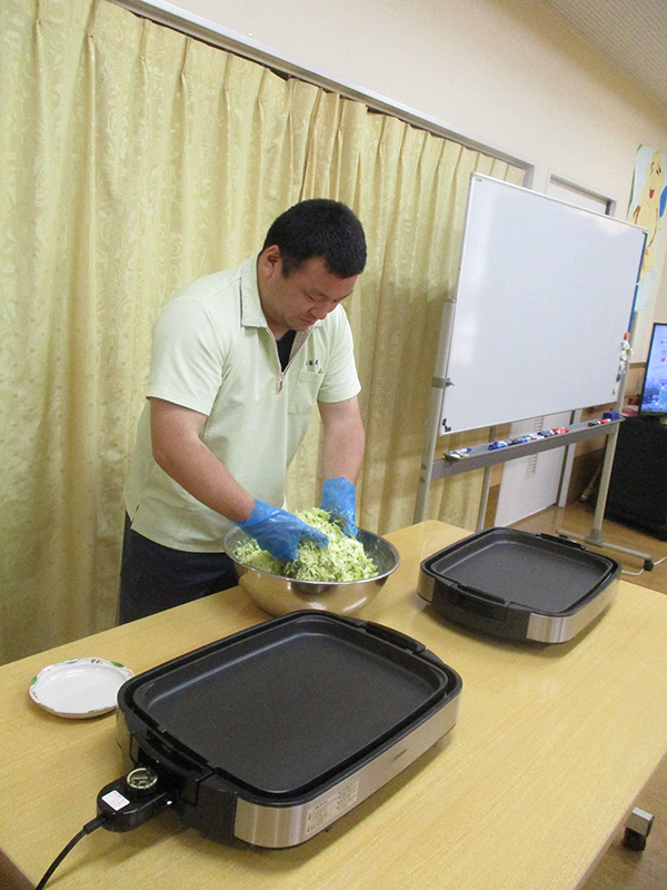 お好み焼き1 - デイまなぐら