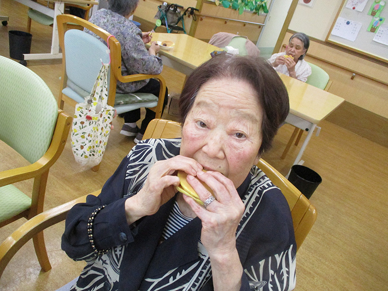 どら焼き2 - デイまなぐら