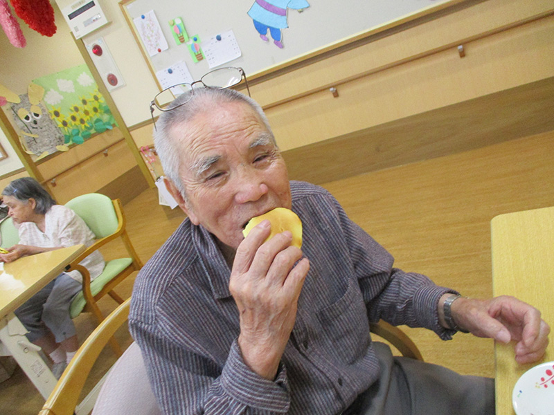 どら焼き3 - デイまなぐら