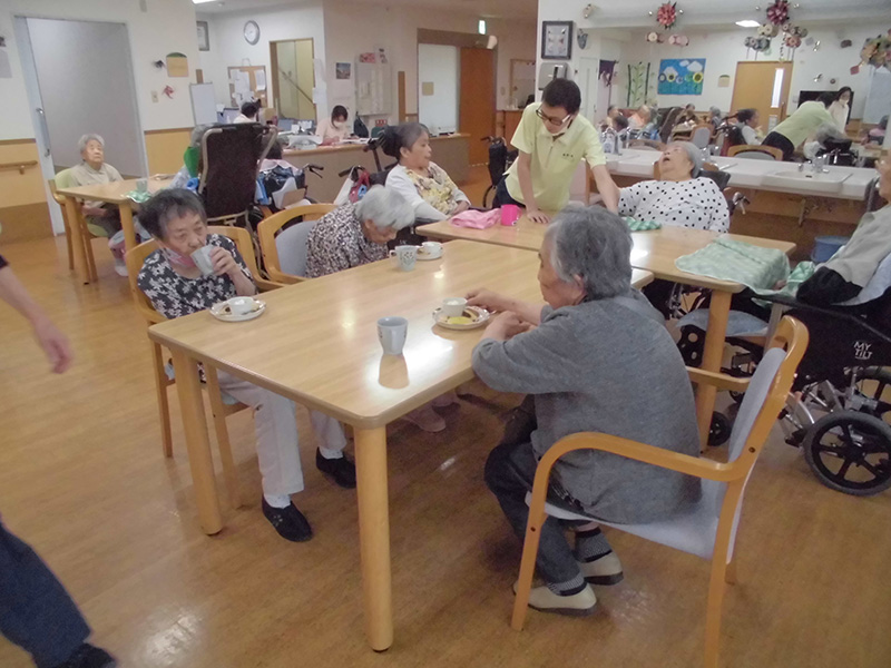 おやつバイキング2 - ショートまなぐら