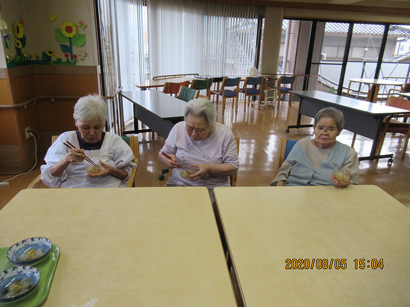 2020年8月ところてん2 - ケアハウス福山