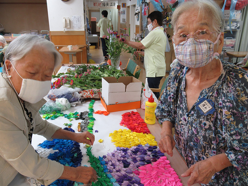 折鶴壁画1 - デイ備後