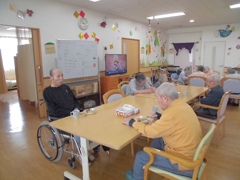 おやつバイキング3 - ショートまなぐら