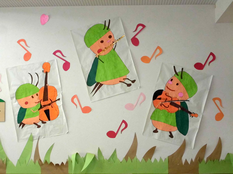 壁画作り『虫の音楽隊』 - ショートまなぐら