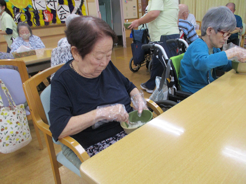 おはぎ1 - デイまなぐら