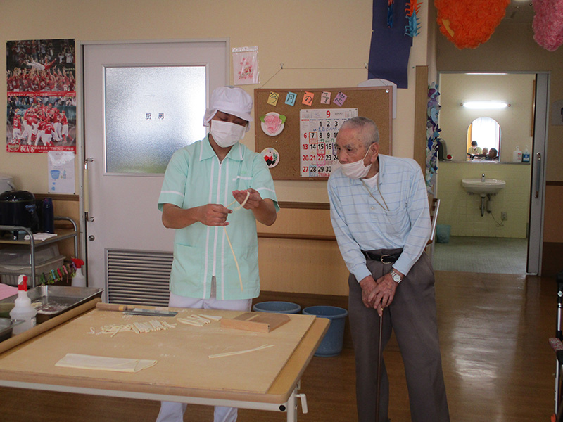 手打ちうどん2 - デイまなぐら