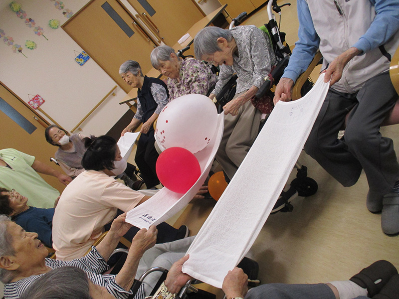 午後のレクレーション2 - 小多機まなぐら南