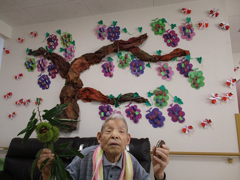 壁画　秋 - 小多機まなぐら南