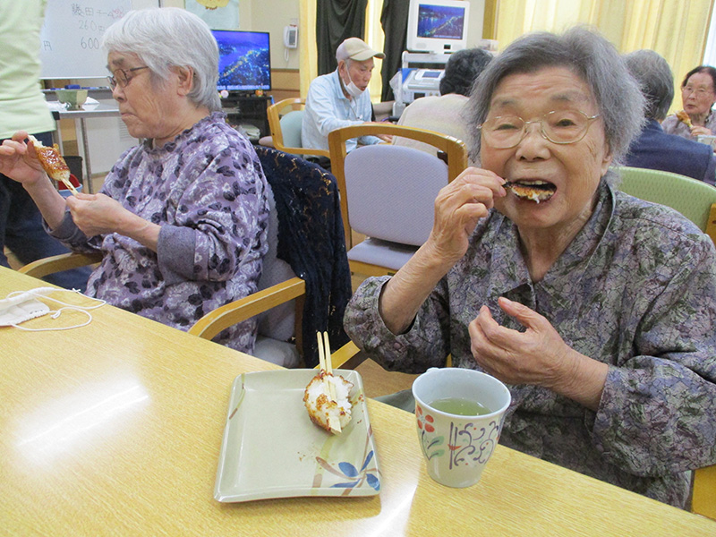 五平餅1 - デイまなぐら