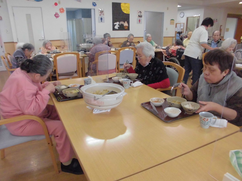 お昼作り『白菜と豚バラのミルフィーユ鍋』3 - ショートまなぐら