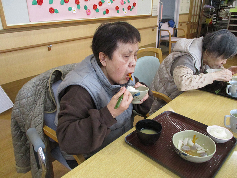 料理の日「のっぺ」3 - デイまなぐら