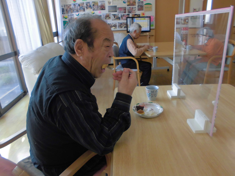 おやつバイキング2 - ショートまなぐら