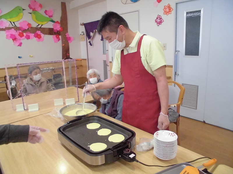 おやつ作り『ふわふわホットケーキ』1 - ショートまなぐら