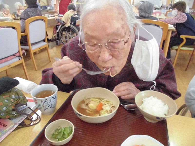 お鍋『仙台風芋煮』3 - ショートまなぐら