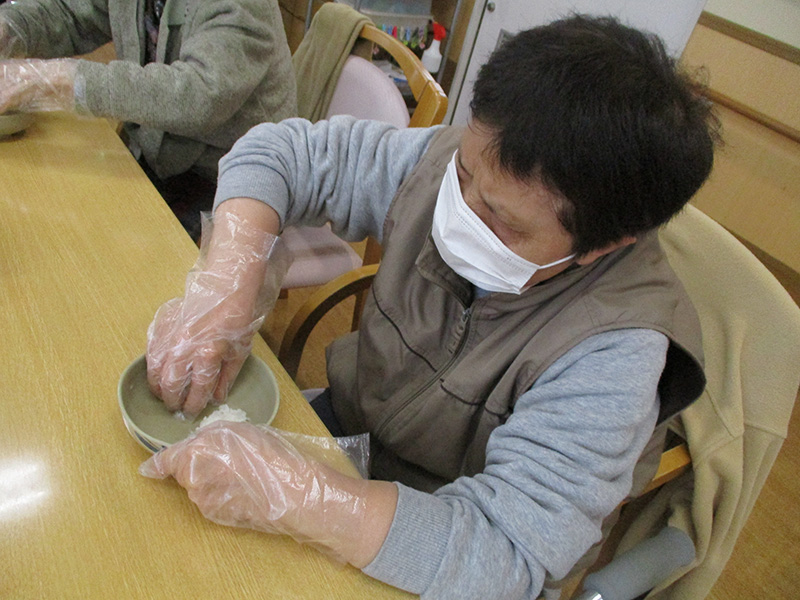  - デイまなぐら