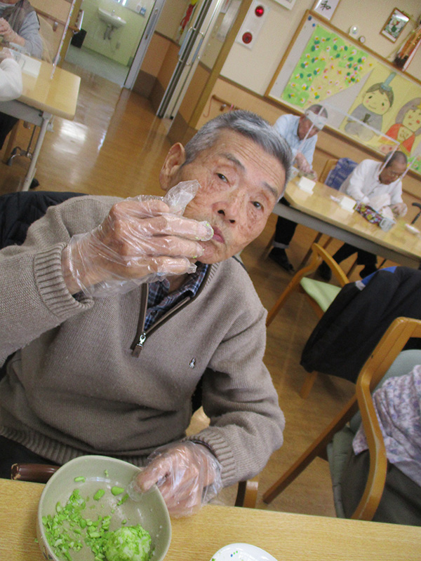  - デイまなぐら