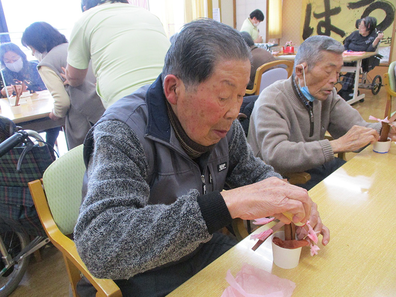  - デイまなぐら