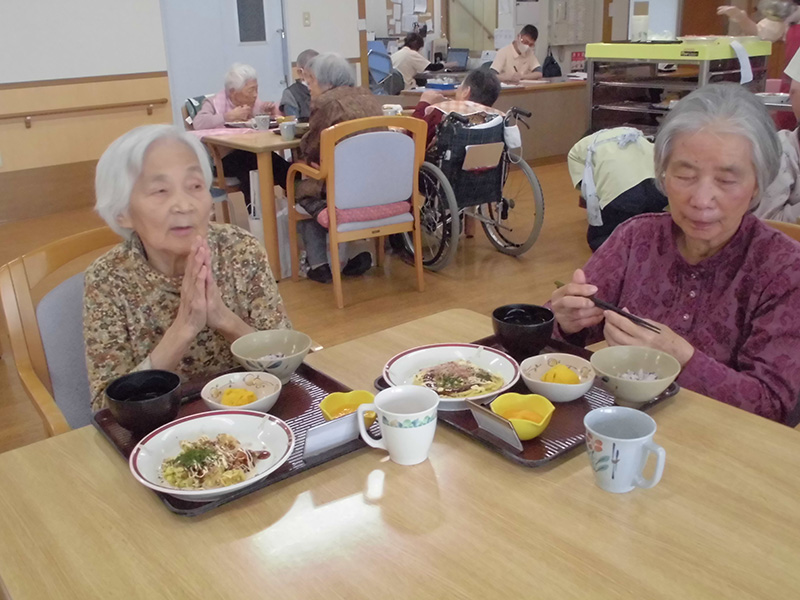 お昼作り『お好み焼き』2 - ショートまなぐら