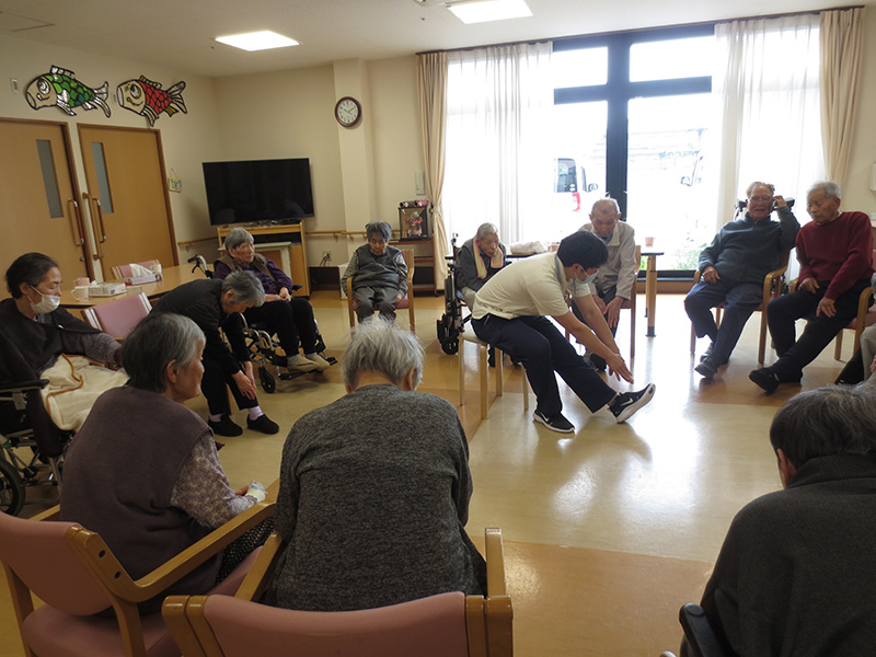  - デイまなぐら