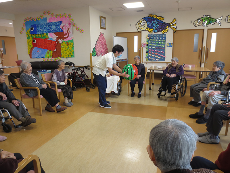  - デイまなぐら